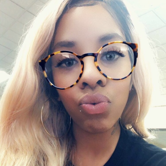 Meet your Posher, Amazin - Picture 1 of 1